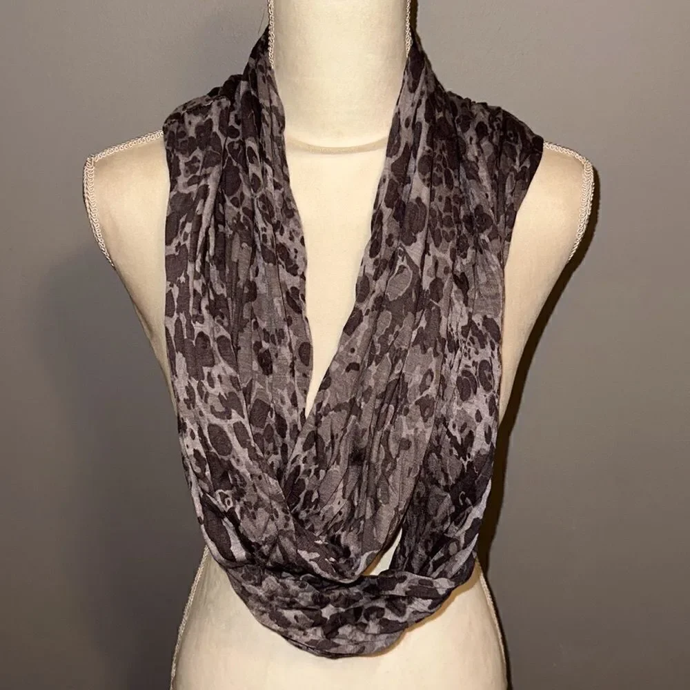 Ann Taylor’s LOFT Infinity Scarf!